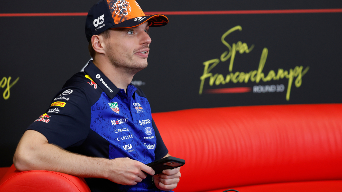 Verstappen juega al escondite con su futuro en Red Bull: "No hay nada que decir"