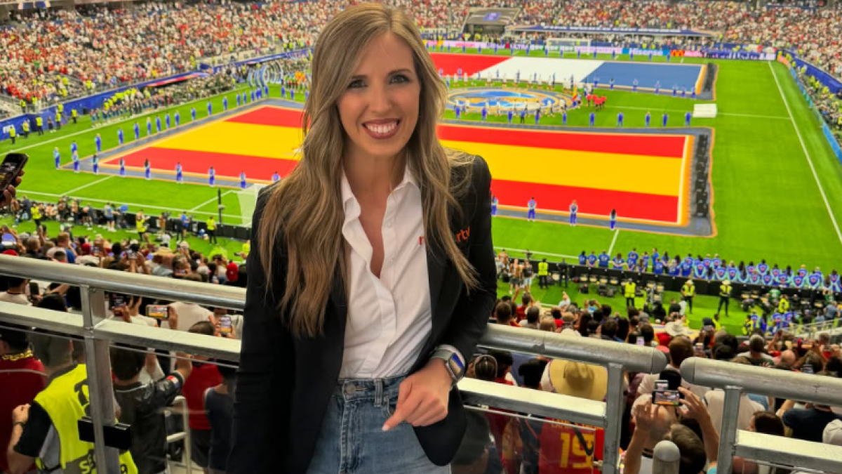Quién es Lara Gandarillas, periodista de RTVE que presenta la previa de la final del Mundial 2026