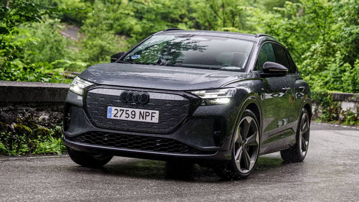 Probamos el nuevo Audi Q4 e-tron: más autonomía, más tecnolo...