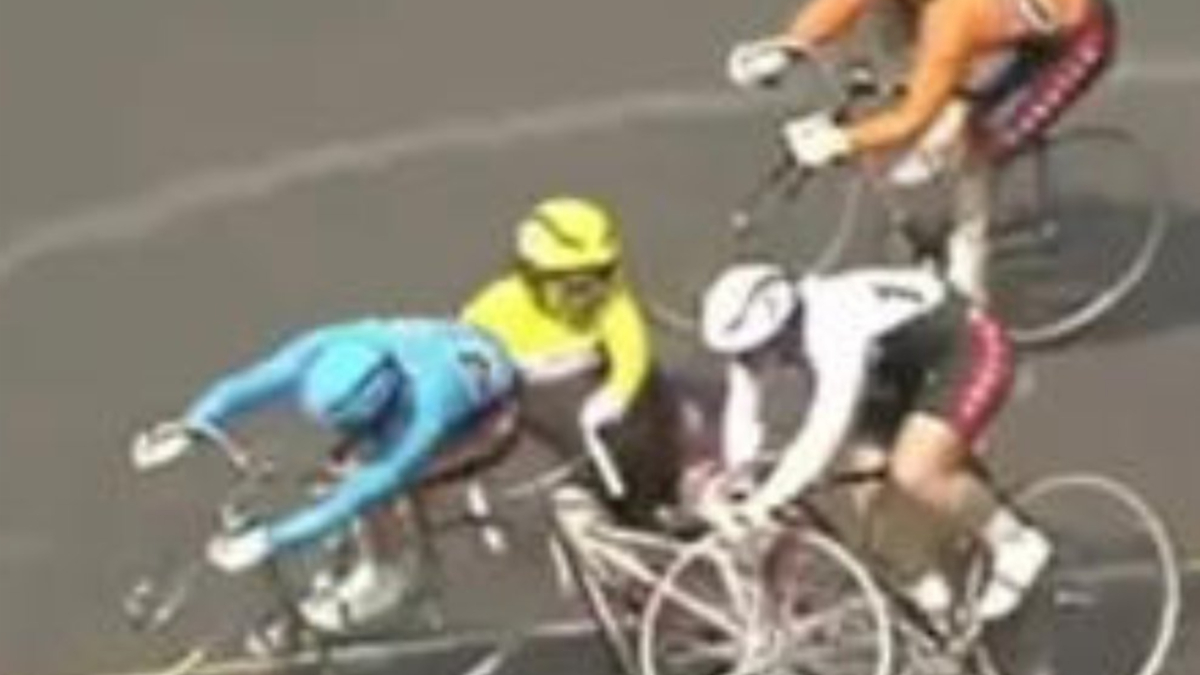 Muere a los 50 años un medallista olímpico, Toshiaki Fushimi, tras un brutal accidente en el velódromo