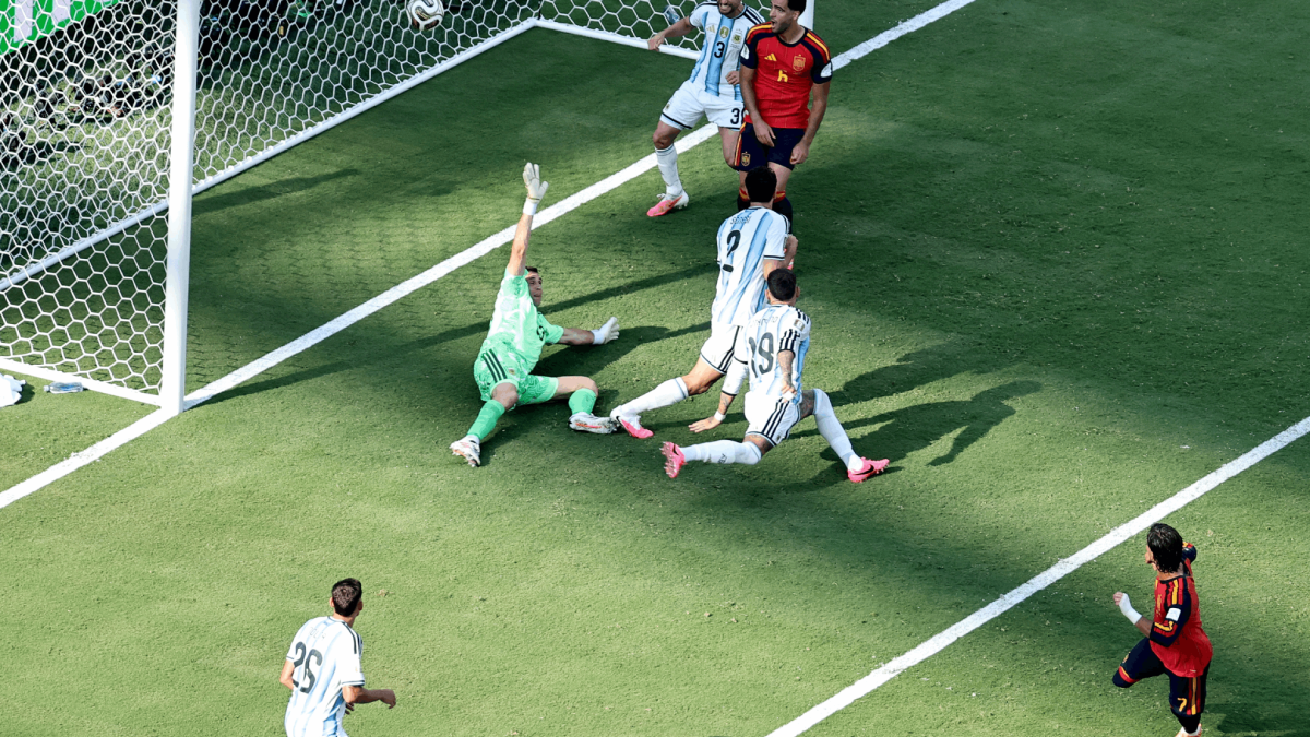 Ferran Torres celebra el gol de la victoria de España en el Mundial 2026