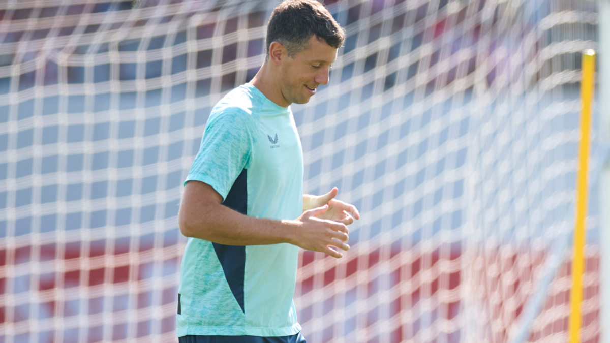 La pretemporada del Athletic sigue adelante con el regreso de Vesga