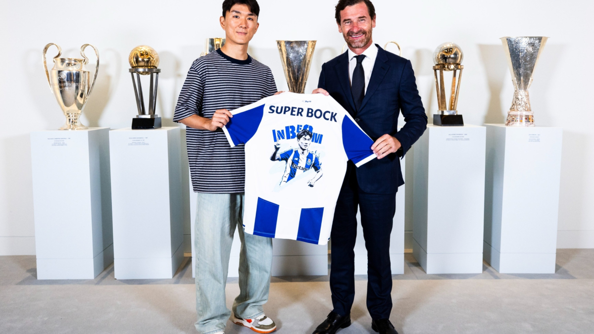 El Oporto ficha a Hwang In-beom