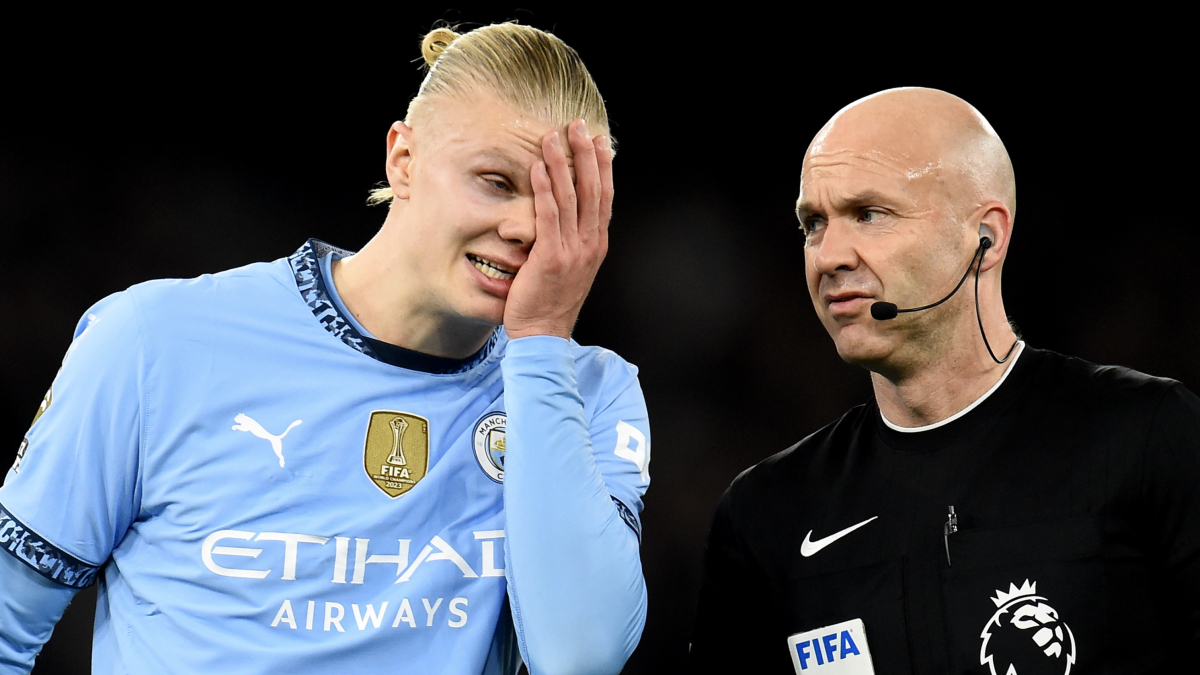 Anthony Taylor se retira del arbitraje tras más de 800 partidos