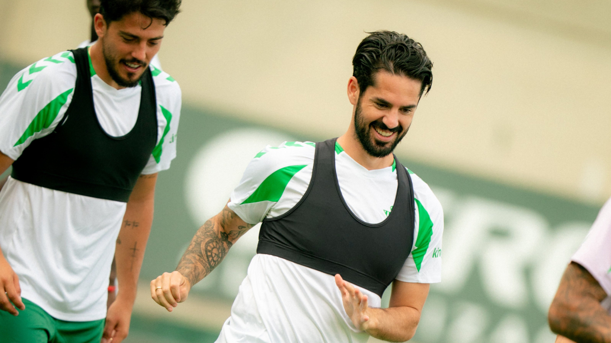 Isco se queda fuera de la lista de Pellegrini para el Colombino