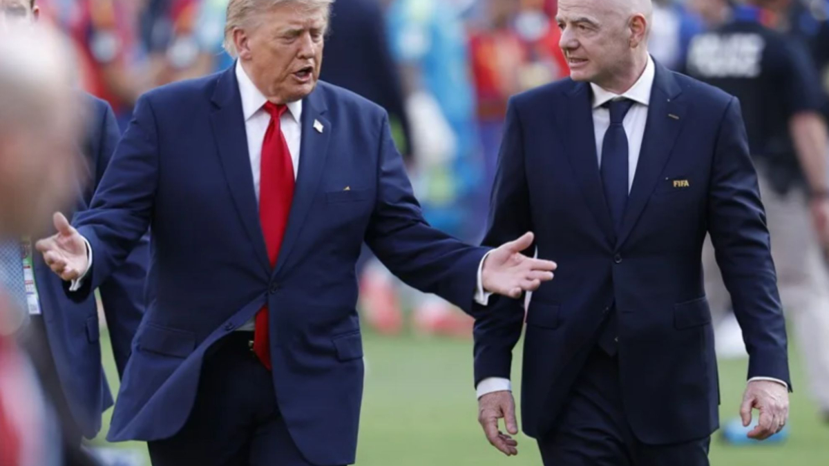 La UEFA se reúne para debatir los planes de la FIFA sobre la Copa del Mundo