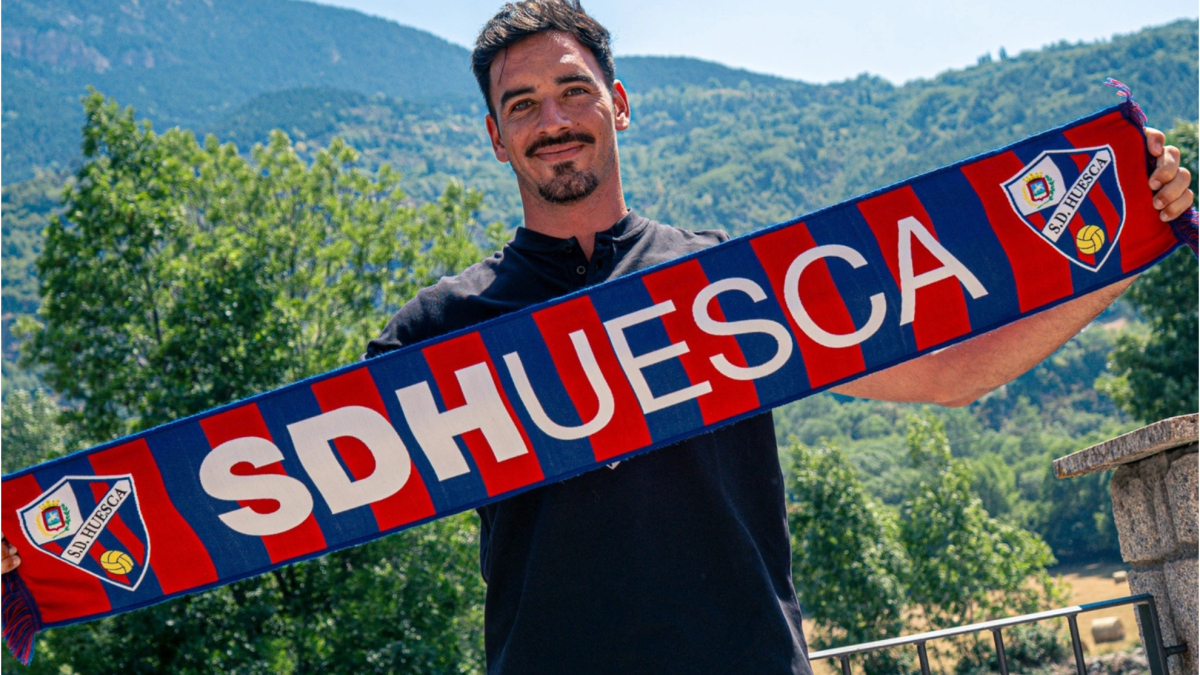 El Huesca establece un récord con 16 fichajes antes de agosto