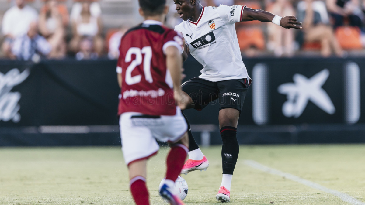 El Castellón sonroja al Valencia – MARCA