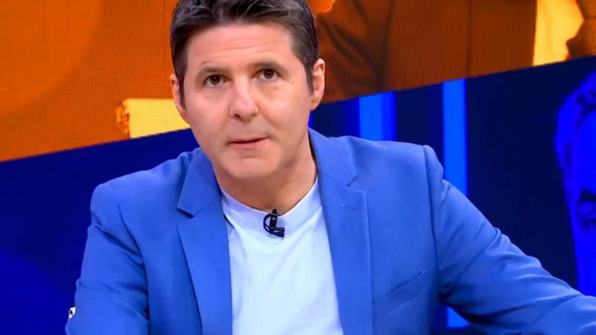 Jesús Cintora censura a Montse Nebrera tras sus palabras sobre los bomberos: “Acabas de decir que los incendios no se apagan con bomberos”
