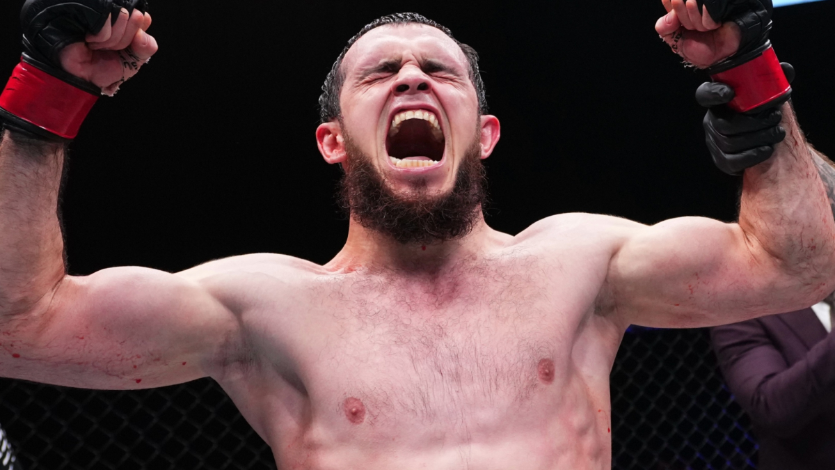 'Chanco', compañero de Makhachev, ataca a Topuria tras su debut en UFC Abu Dhabi