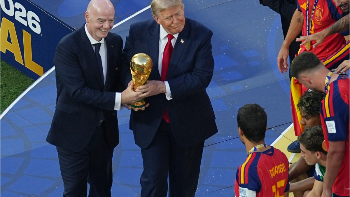 Infantino defiende el Mundial 2026 y pide reflexión a sus críticos