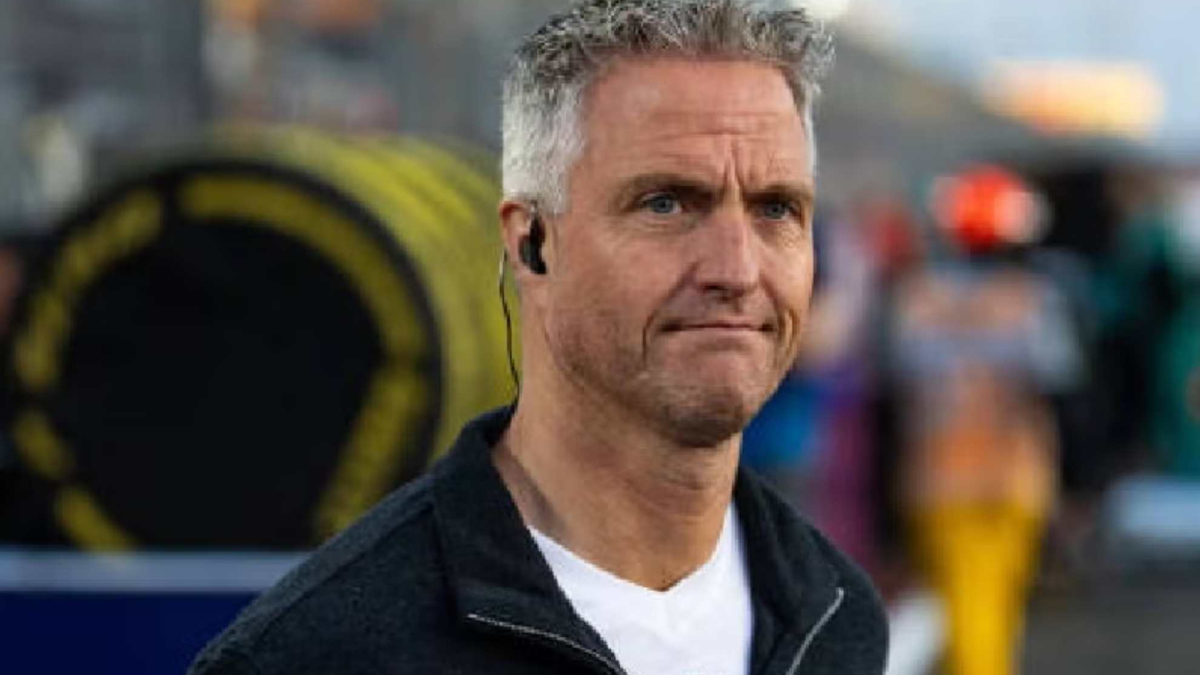 Ralf Schumacher pide una sanción ejemplar para Carlos Sainz... ¡después del verano!