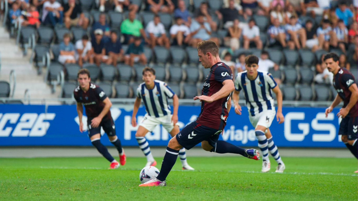 La SD Eibar vence al Sanse en Zubieta gracias a un penalti de Jon Bautista