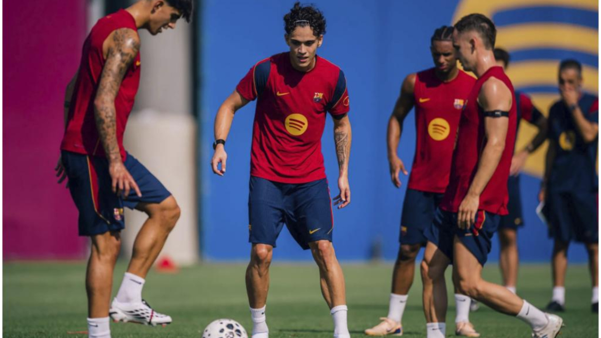 Héctor Fort, inscrito en LaLiga como jugador del Barcelona