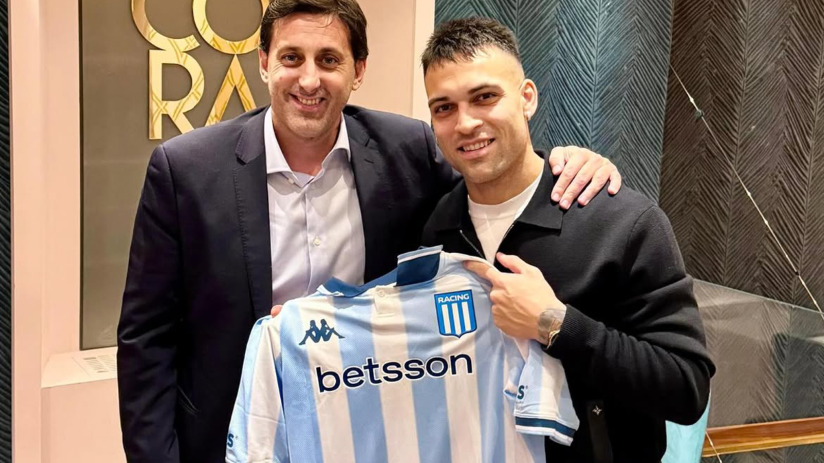 Diego Milito, insultado por la afición del Racing tras su derrota ante Tigre