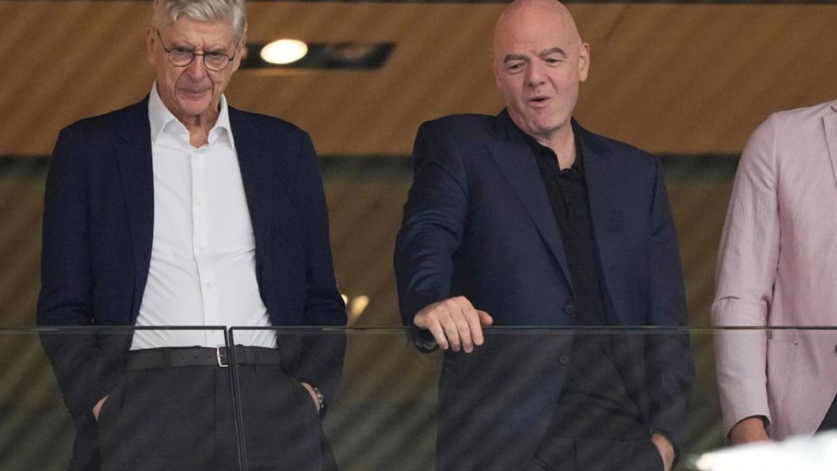 Wenger se desmarca de los planes de Infantino: "Retirar el proyecto fue necesario e incuestionable"