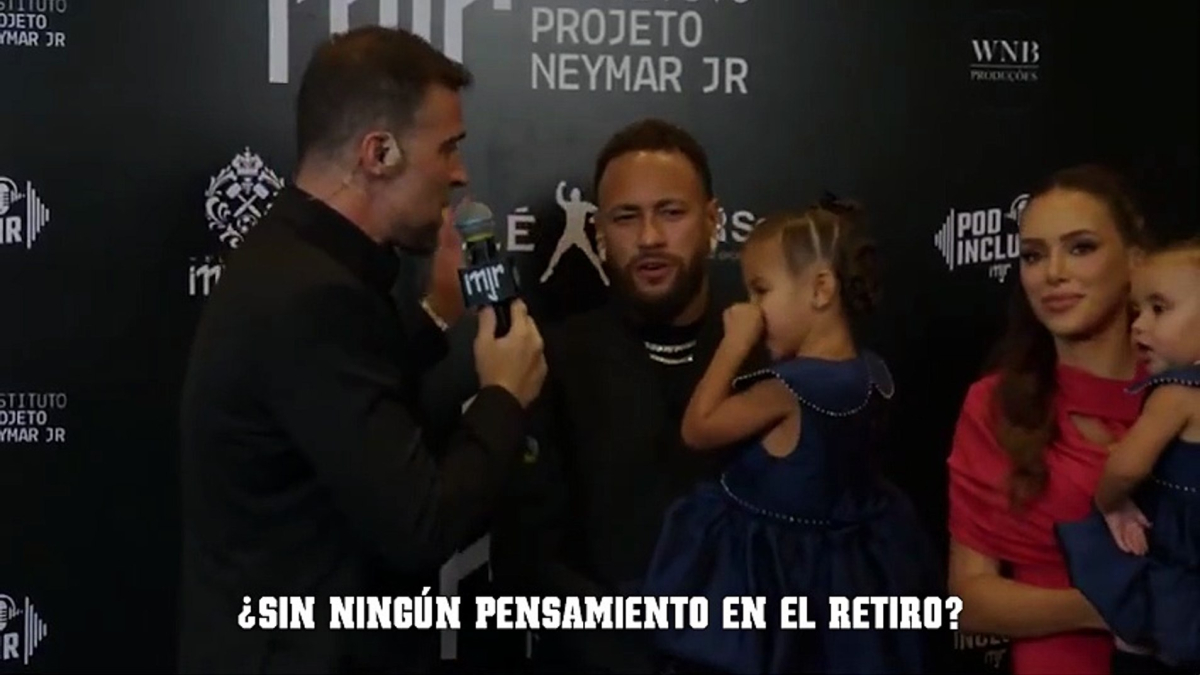 Neymar parla del suo futuro durante un evento benefico, con un contratto con Santos fino a dicembre