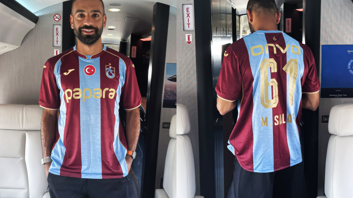 Mohamed Salah si prepara a vestire la maglia del Trabzonspor dopo nove anni al Liverpool, in una trasferta di calcio internazionale