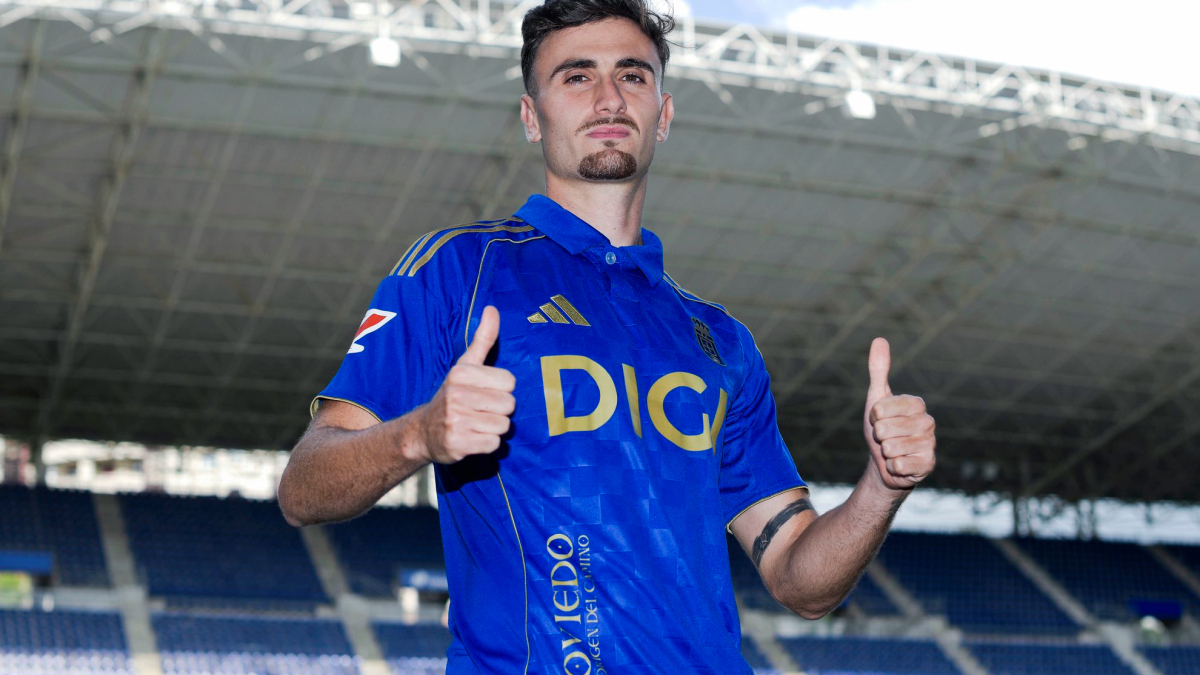 El Sporting de Gijón vuelve a interesarse por Álex Forés