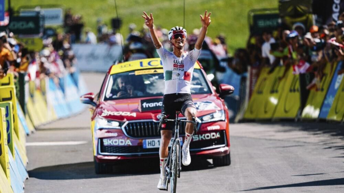 UAE Team Emirates-XRG annuncia la rinnovazione di Isaac Del Toro fino al 2031, un passo strategico per il futuro del ciclismo