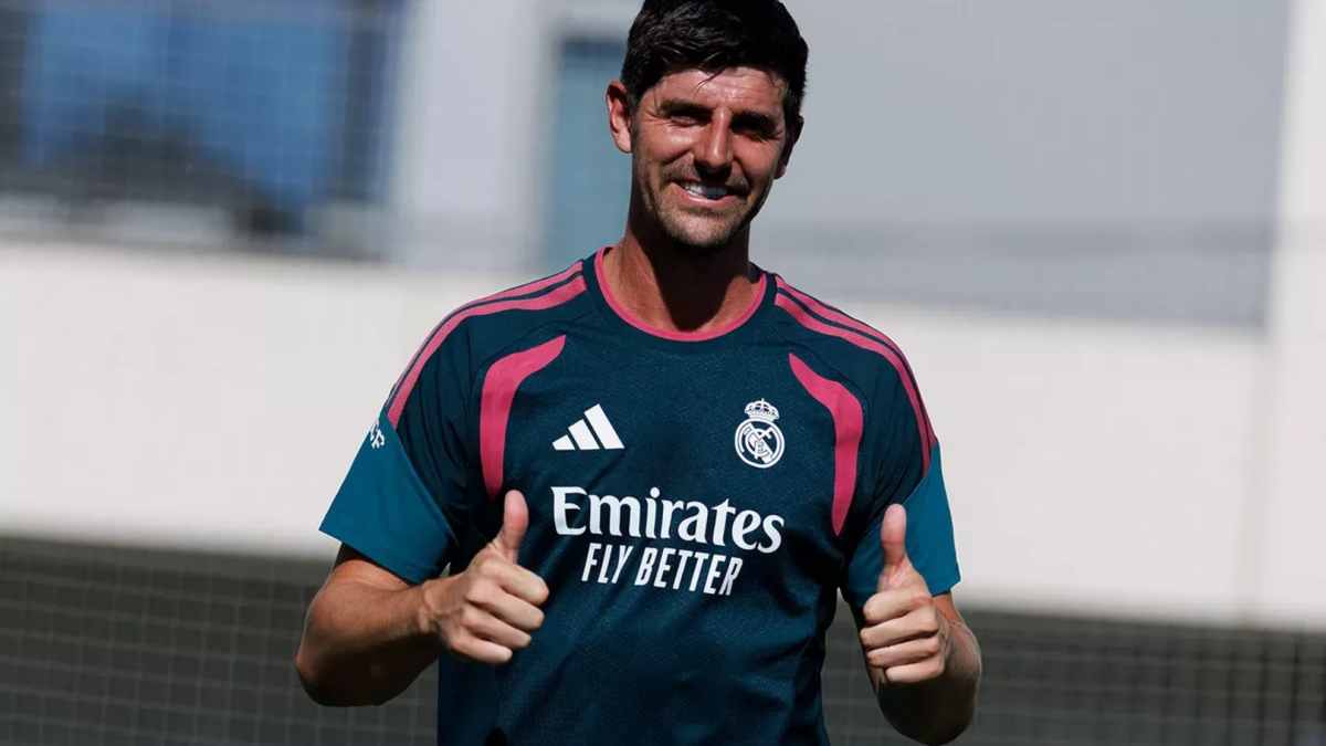 Courtois si allena in solitario a Valdebebas, preparandosi al prossimo amistoso contro il Deportivo