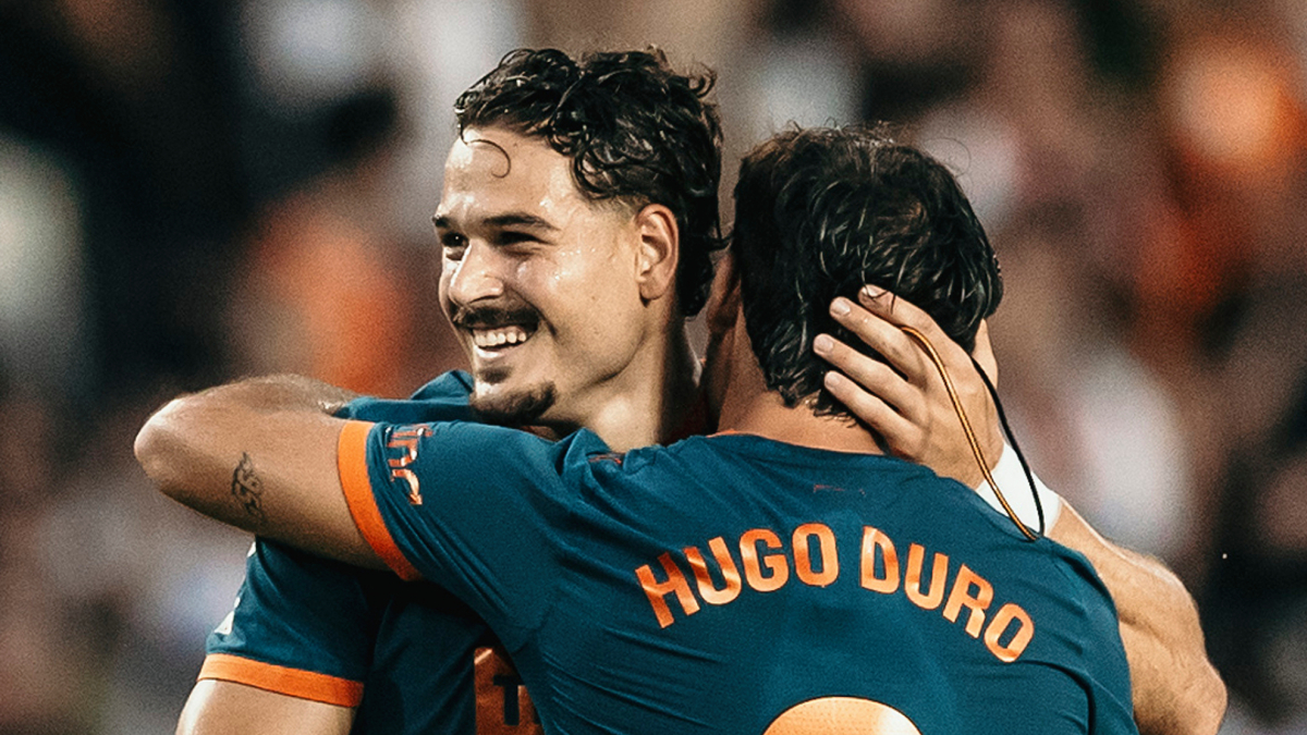 El Newcastle se lleva el Trofeo Naranja en un emocionante partido en Mestalla