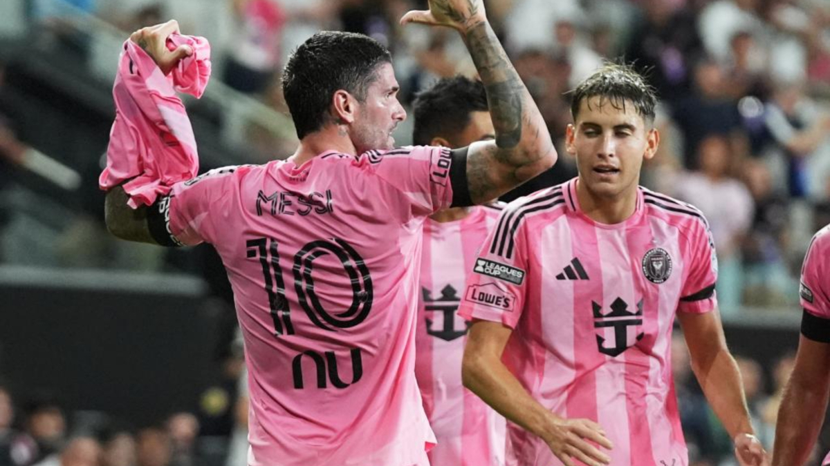 Inter Miami cae en una noche marcada por el homenaje a Messi tras el fallecimiento de su padre