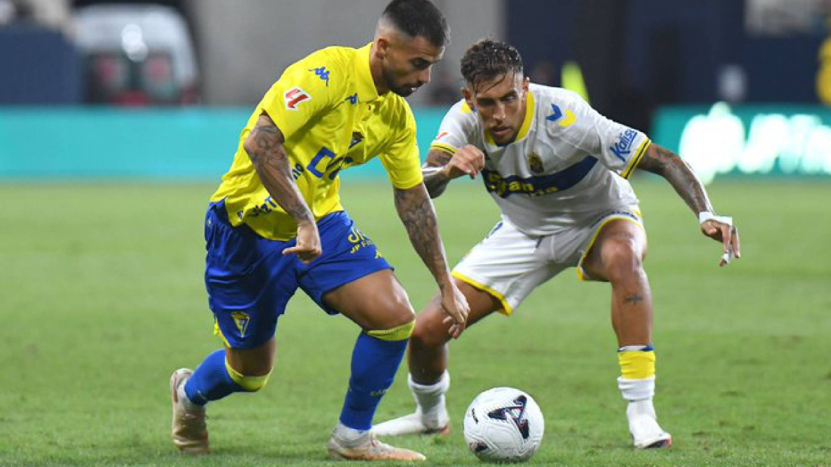Incertidumbre en el Cádiz CF tras la derrota en el Trofeo Carranza