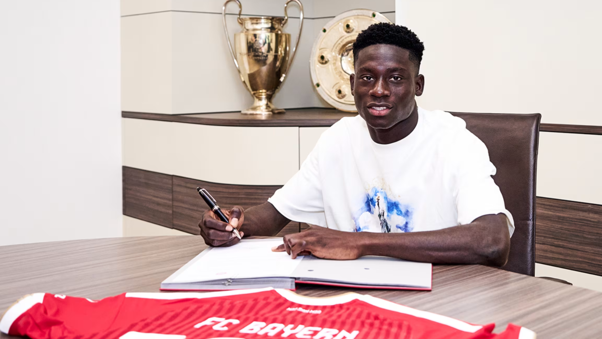 El Bayern cumple el sueño de Bara Sapoko Ndiaye: "Quiero ser un ejemplo"