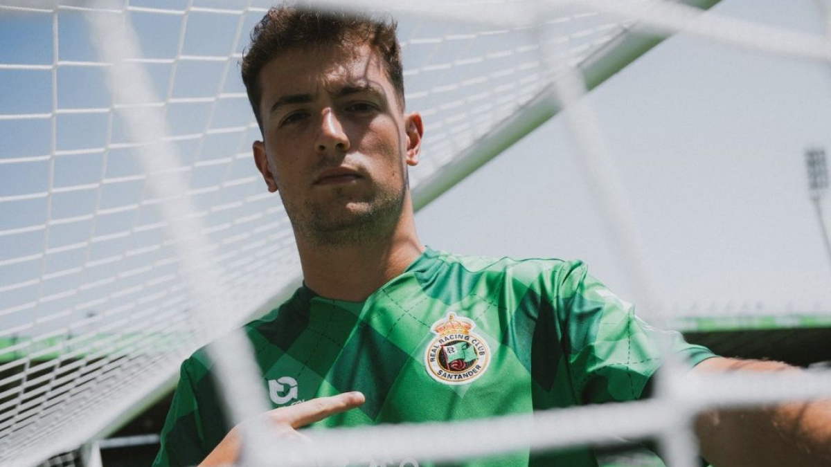 Portiere Agirrezabala firma con il Racing, trasferimento da Athletic per 5 milioni di euro