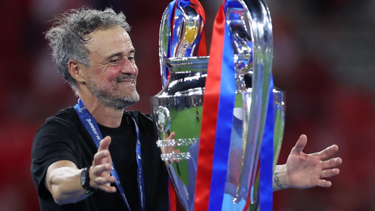Luis Enrique e il PSG in campo per la Supercopa, ambizione di eguagliare il Real Madrid