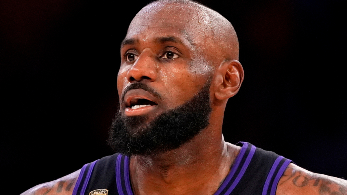 LeBron James gioca con i 76ers a New York e affronterà i Lakers a Natale