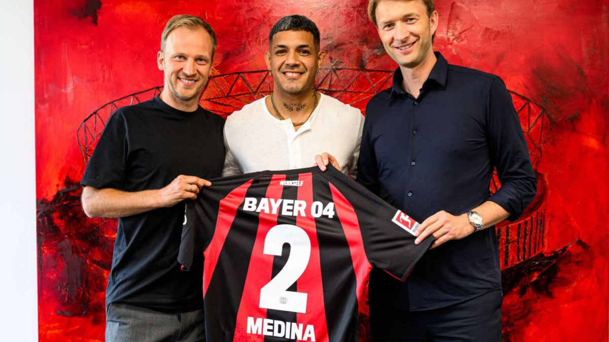 Facu Medina ficha por el Leverkusen tras su destacada actuación en el Mundial