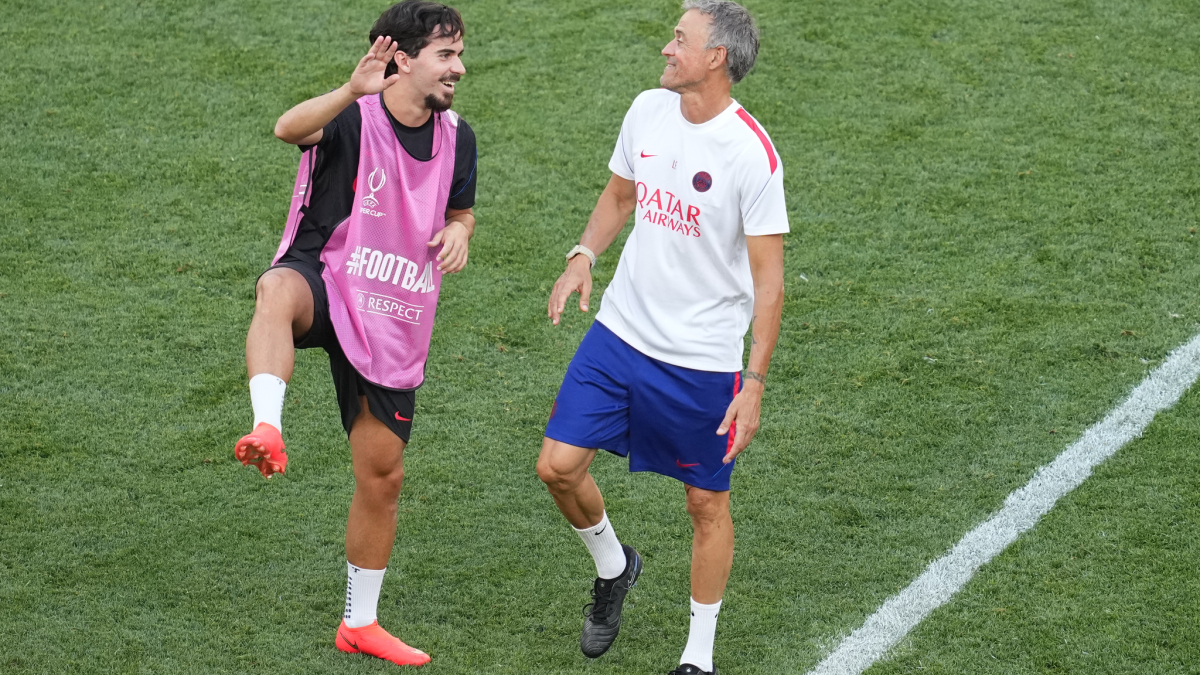 PSG y Aston Villa se enfrentan en la Supercopa de Europa con novedades en sus alineaciones