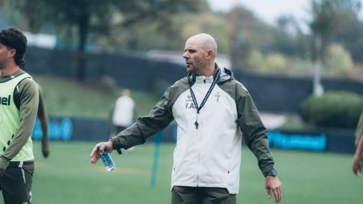 Fredi Álvarez: 'Afrontamos un partido a ciegas' contra el Cádiz tras el cambio de entrenador