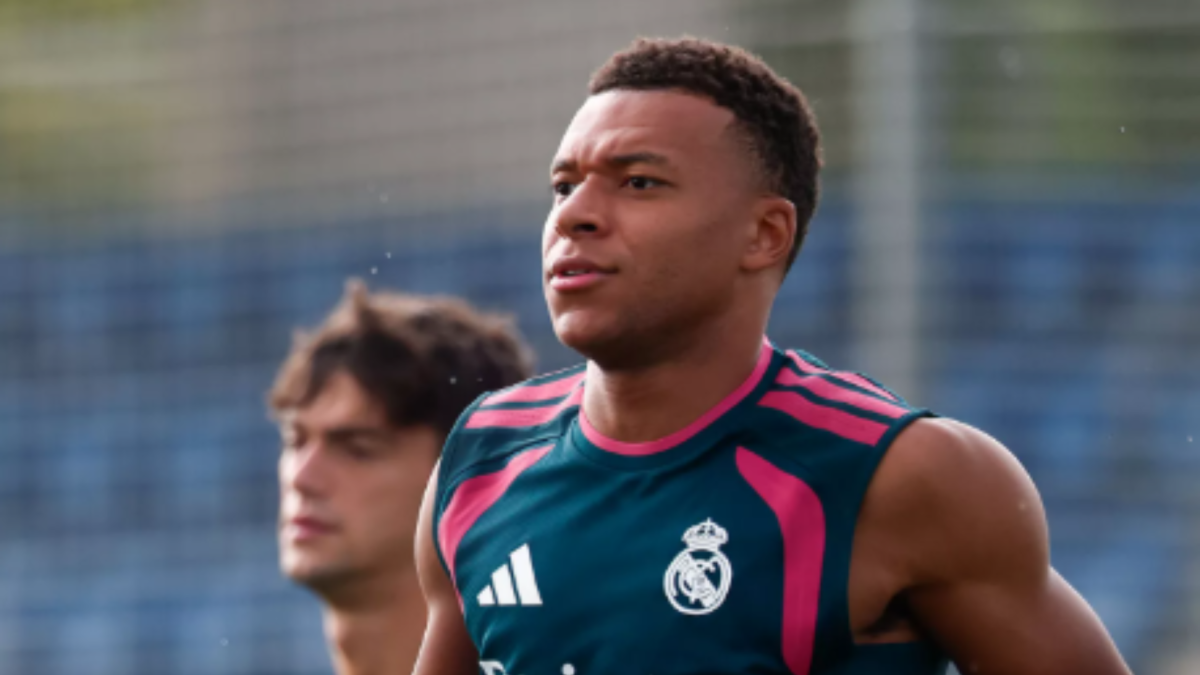 Un día de entrenamiento con Mbappé: habilidades y destrezas
