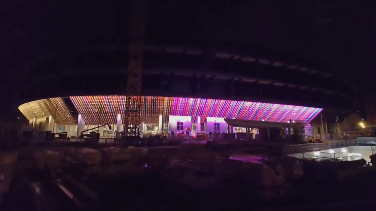 El FC Barcelona prueba la iluminación nocturna del Spotify Camp Nou