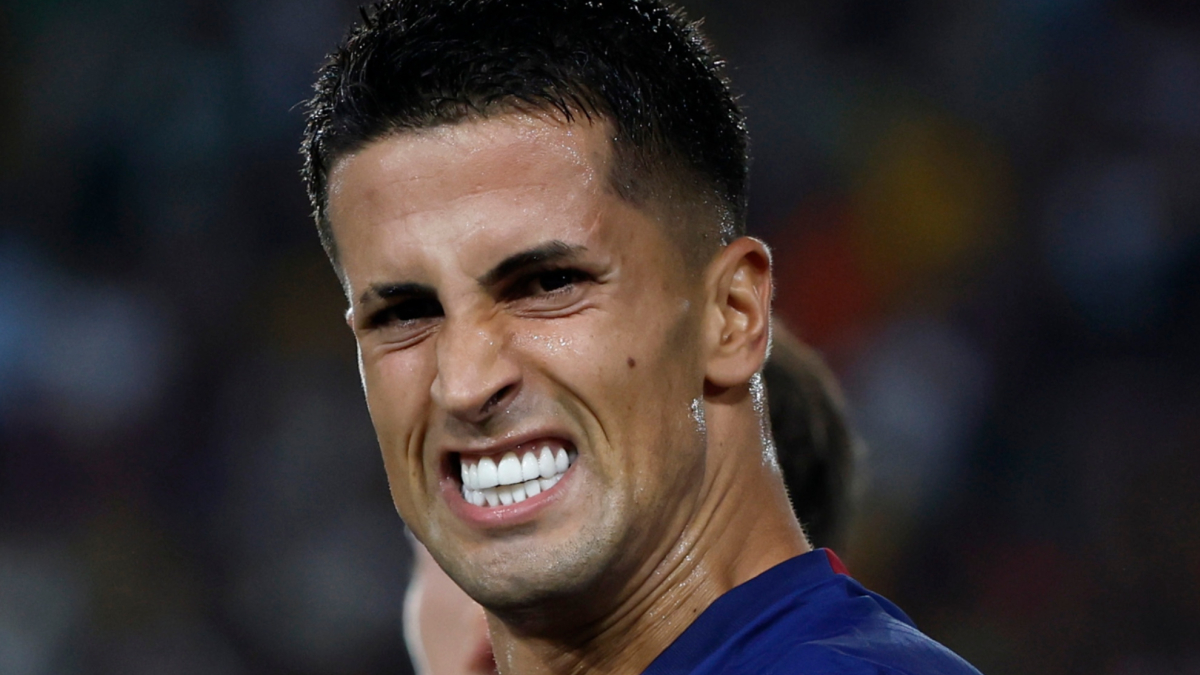 Cancelo ya está en Barcelona: "Le dije a Deco que o venía o estaba un año sin jugar"