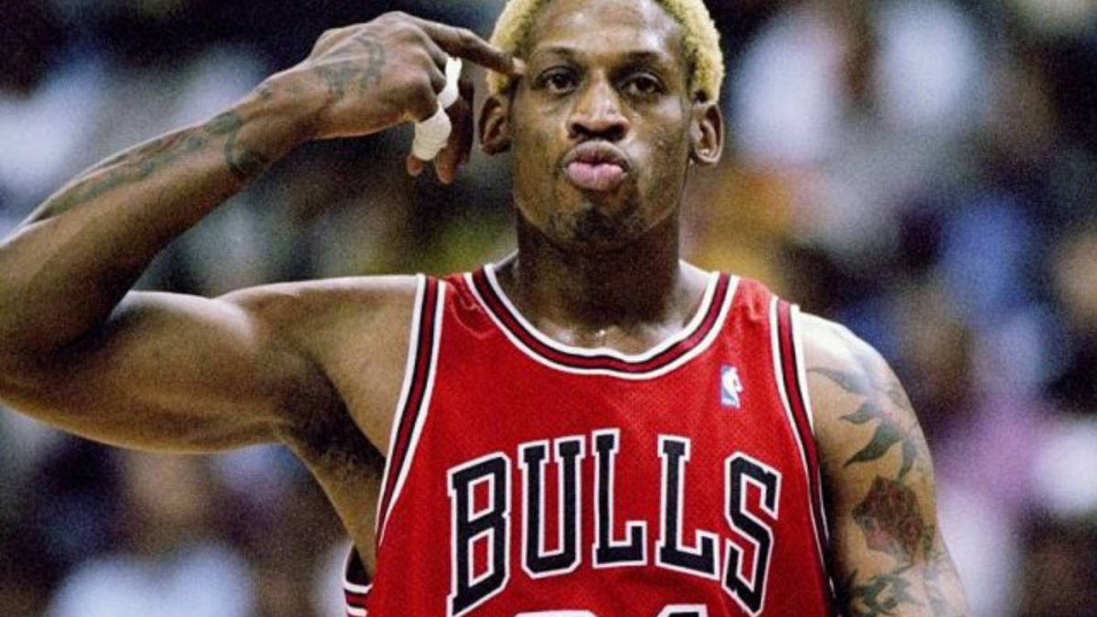 Proposta di Hapoel Tel Aviv a Dennis Rodman per un corso di rimbalzo e promozione del club