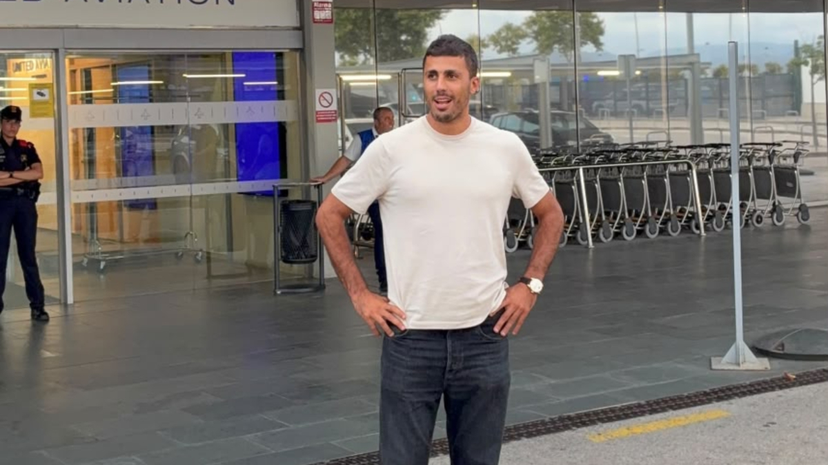 Rodri si presenta al Camp Nou dopo il trasferimento al Barça, con dettagli su accordo e firma
