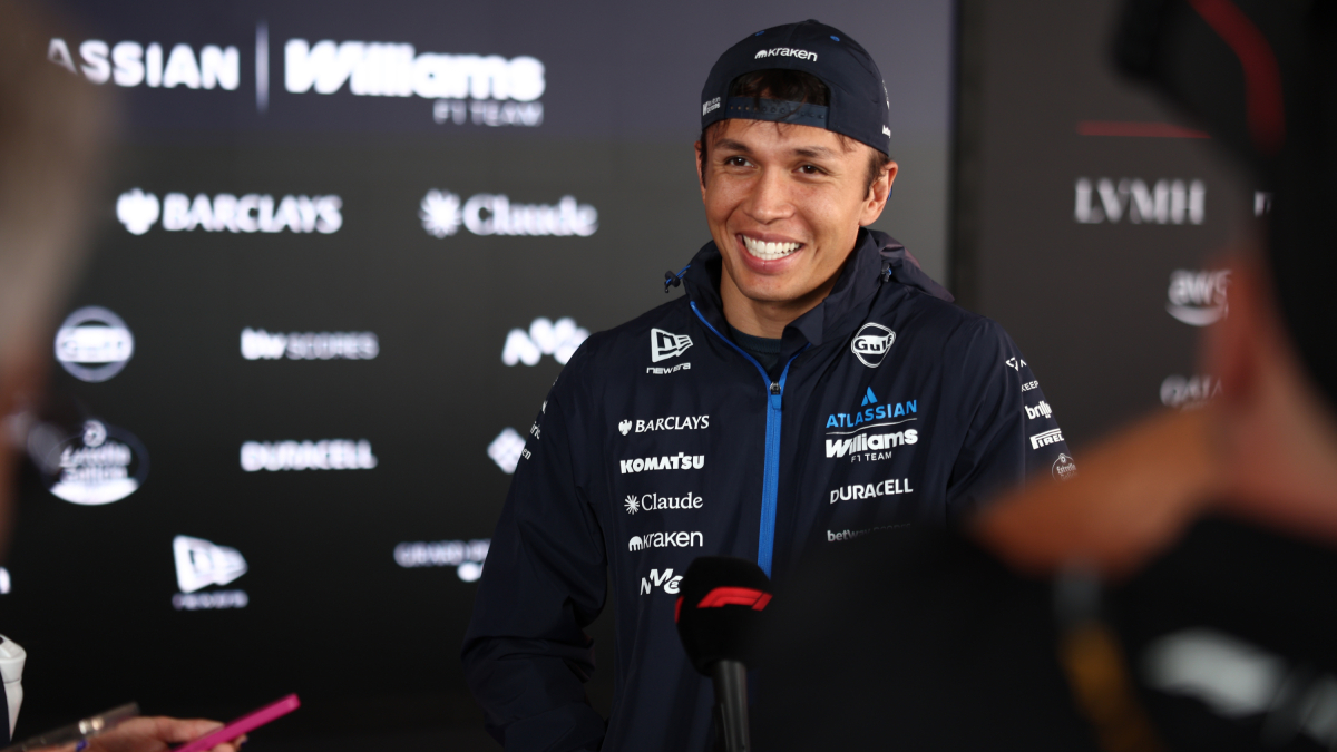 Alex Albon firma un nuovo contratto con Williams F1, con Sainz come prossimo obiettivo