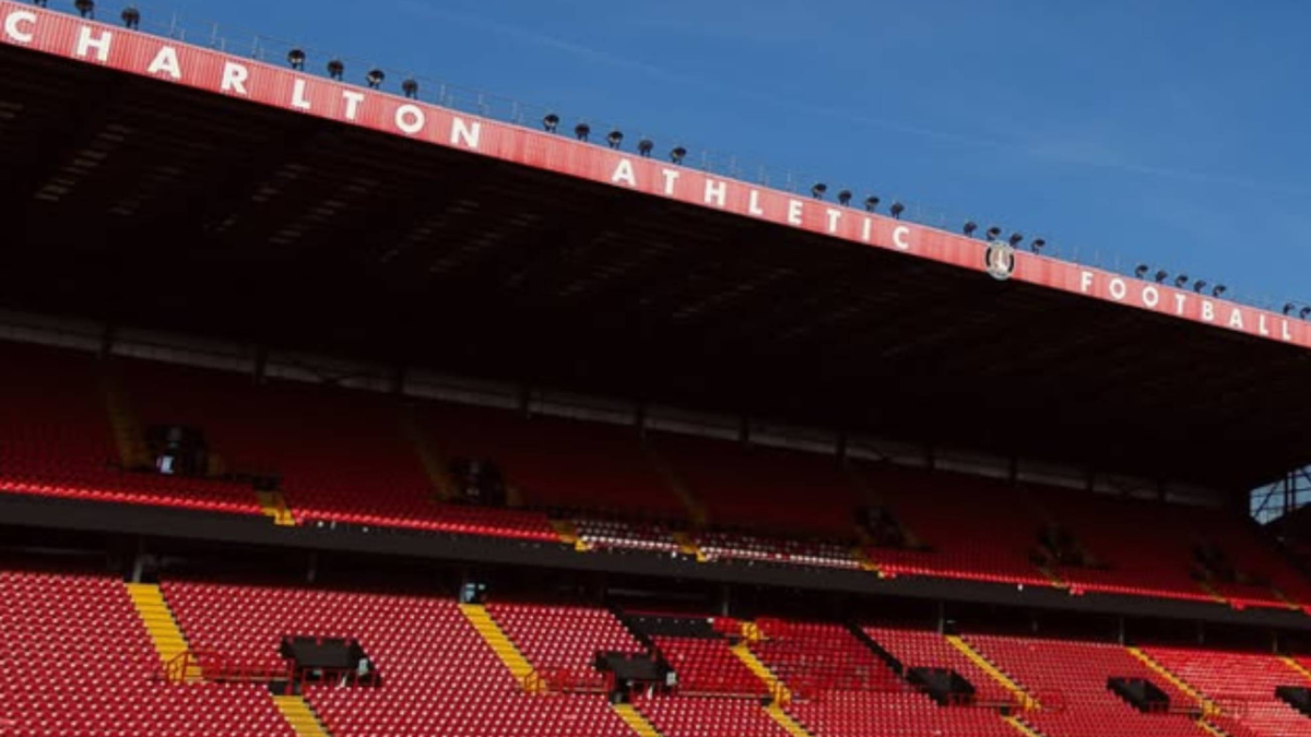 Muerte en el estadio del Charlton Athletic: hallan un cadáver en 'The Valley'