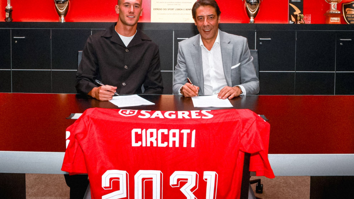 Circati refuerza al Benfica y deja un agujero en el Parma de Carlos Cuesta