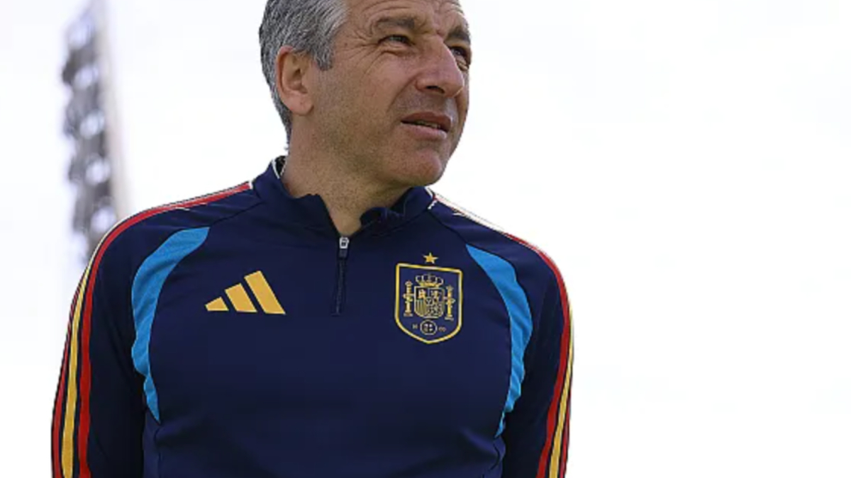 Squadra Under 17 spagnola in allenamento a Alfaz del Pi, preparazione per il Mondiale di Qatar