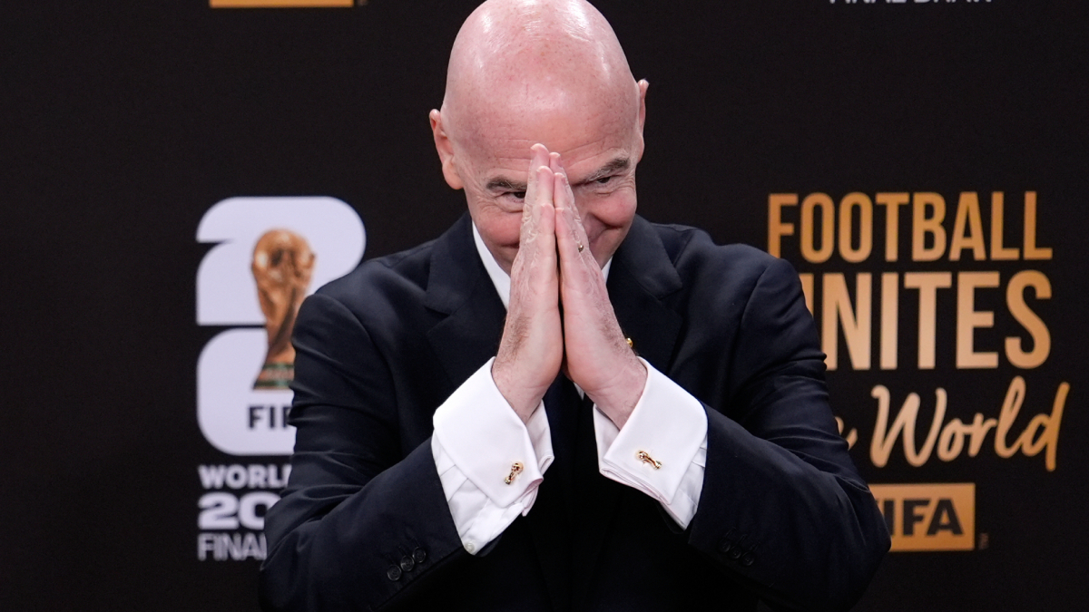 La Federación danesa pide la marcha de Infantino
