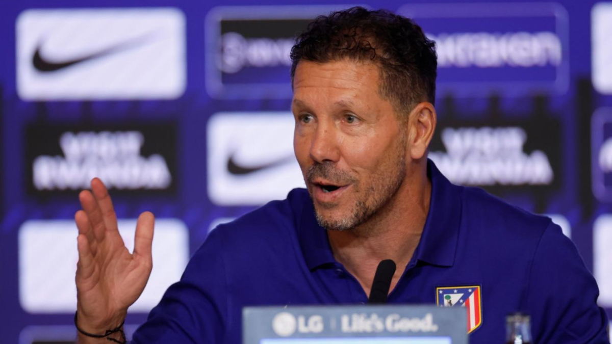 Simeone: "Julián es jugador nuestro y lo necesitamos"