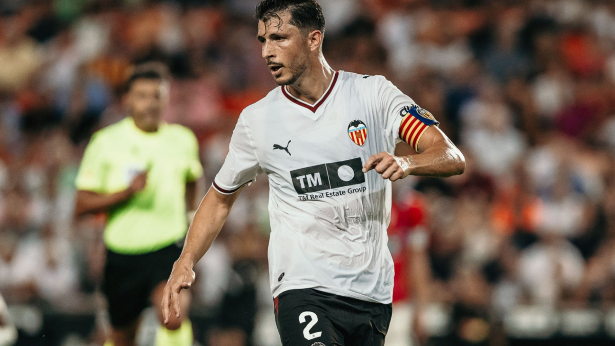 Guido Rodríguez, tras la primera bronca en Mestalla: "Tenemos que aceptar la situación y estar unidos"