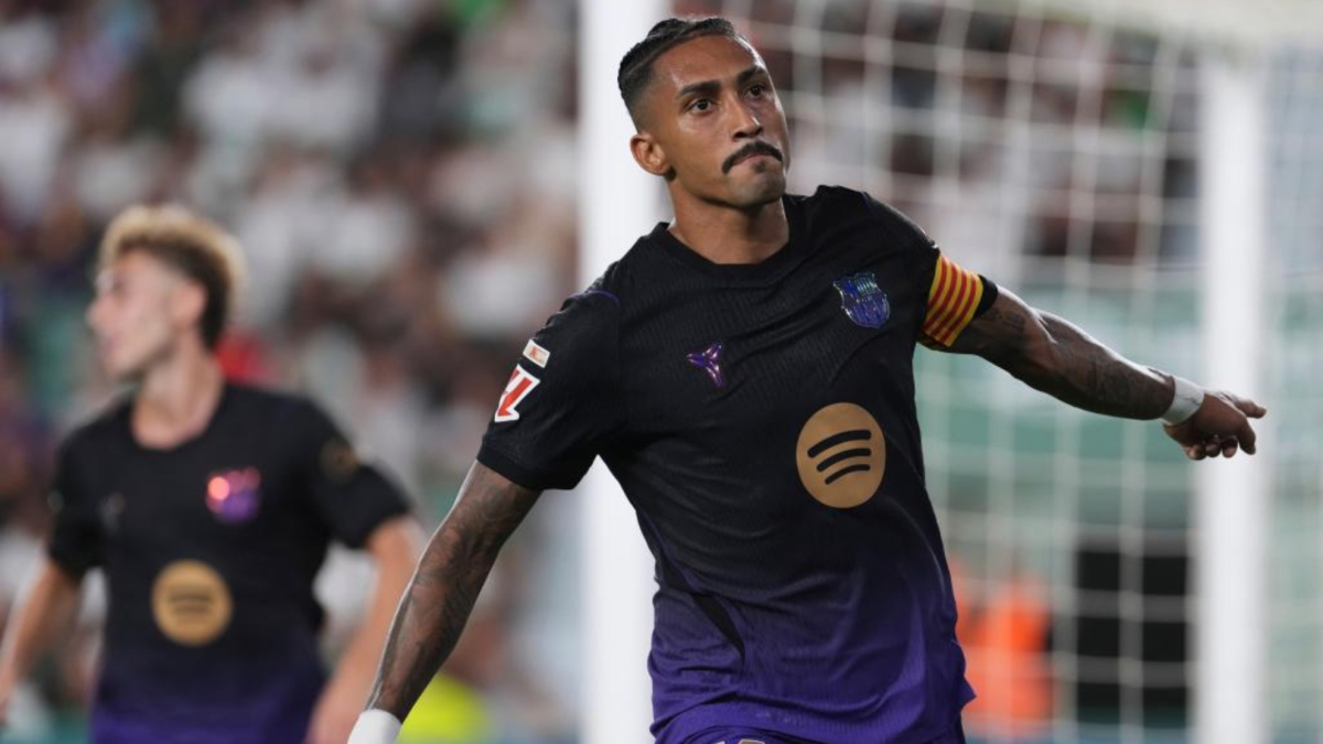 Gol de Raphinha (0-3) en el Elche 0-5 Barcelona