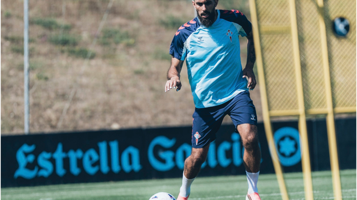 Borja Iglesias ya dispondrá de minutos ante Osasuna