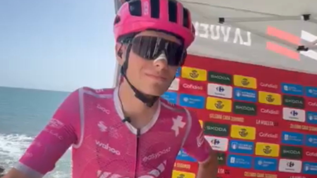 Corridori in Vuelta, Pogacar e Beloki in pista, ciclismo moderno